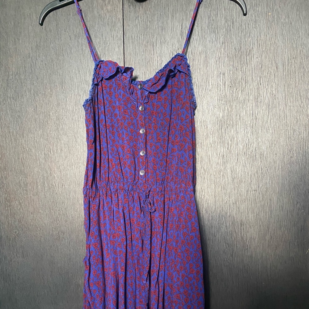 Spaghetti strap dress with small flower print
